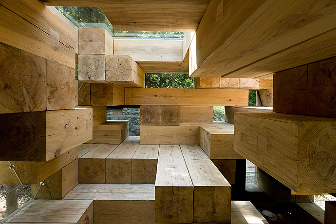 http://www.archdaily.com/wp-content/uploads/2008/10/728188514_04.jpg