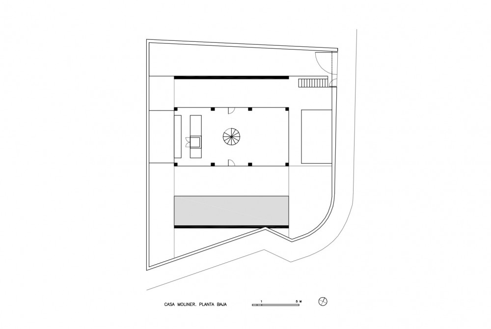 Moliner House - Alberto Campo Baeza lower floor plan
