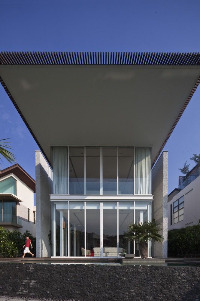 Sun Cap House - Wallflower Architecture + Design © Albert Lim