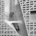 Sliced Porosity Block / Steven Holl Architects © Iwan Baan