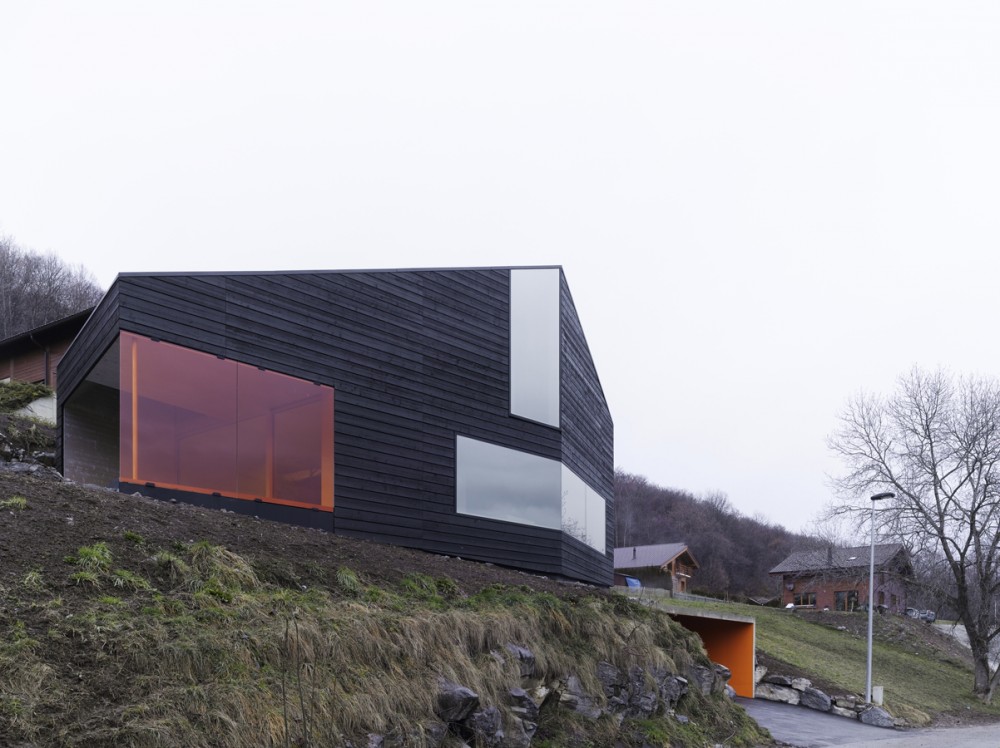 Martinho Les Neyres Residence - Bonnard Woeffray Architectes © Hannes Henz